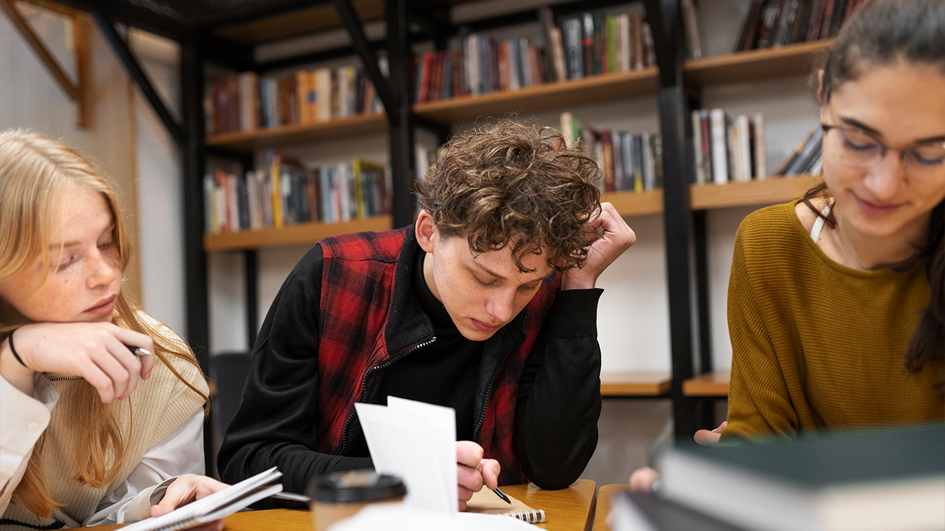 Uşak Psikolojik Danışmanlık